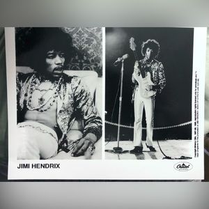 Jimi Hendrix 1995 B/W Photo 8X10 Capitol Records 1995 Promo Brand of Gypsies